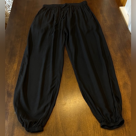 Black “Dressed up” Jogger Pants - L/XL - Picture 1 of 9